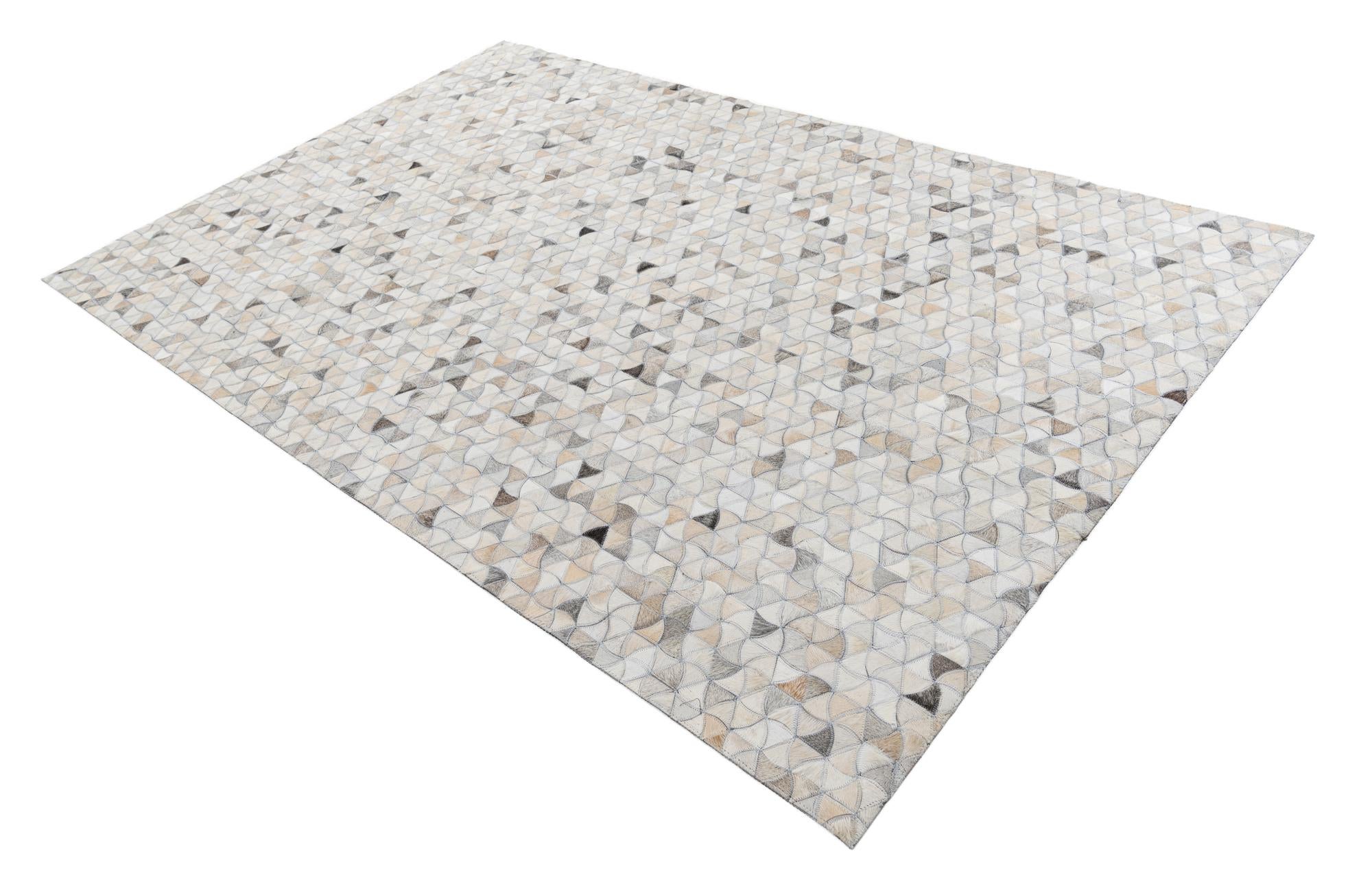 5' 2 x 8' Cowhide Leather Rug