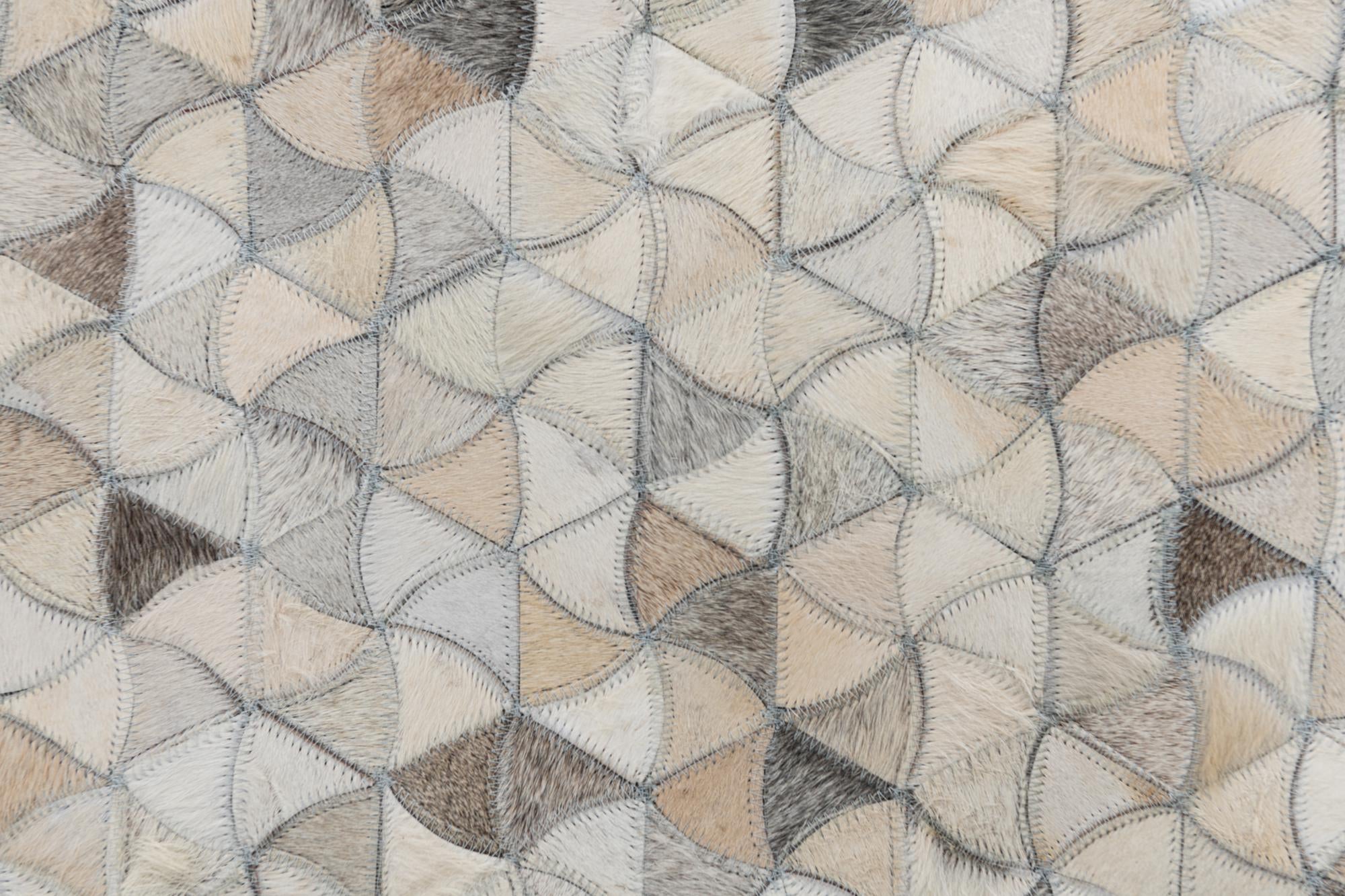 5' 2 x 8' Cowhide Leather Rug