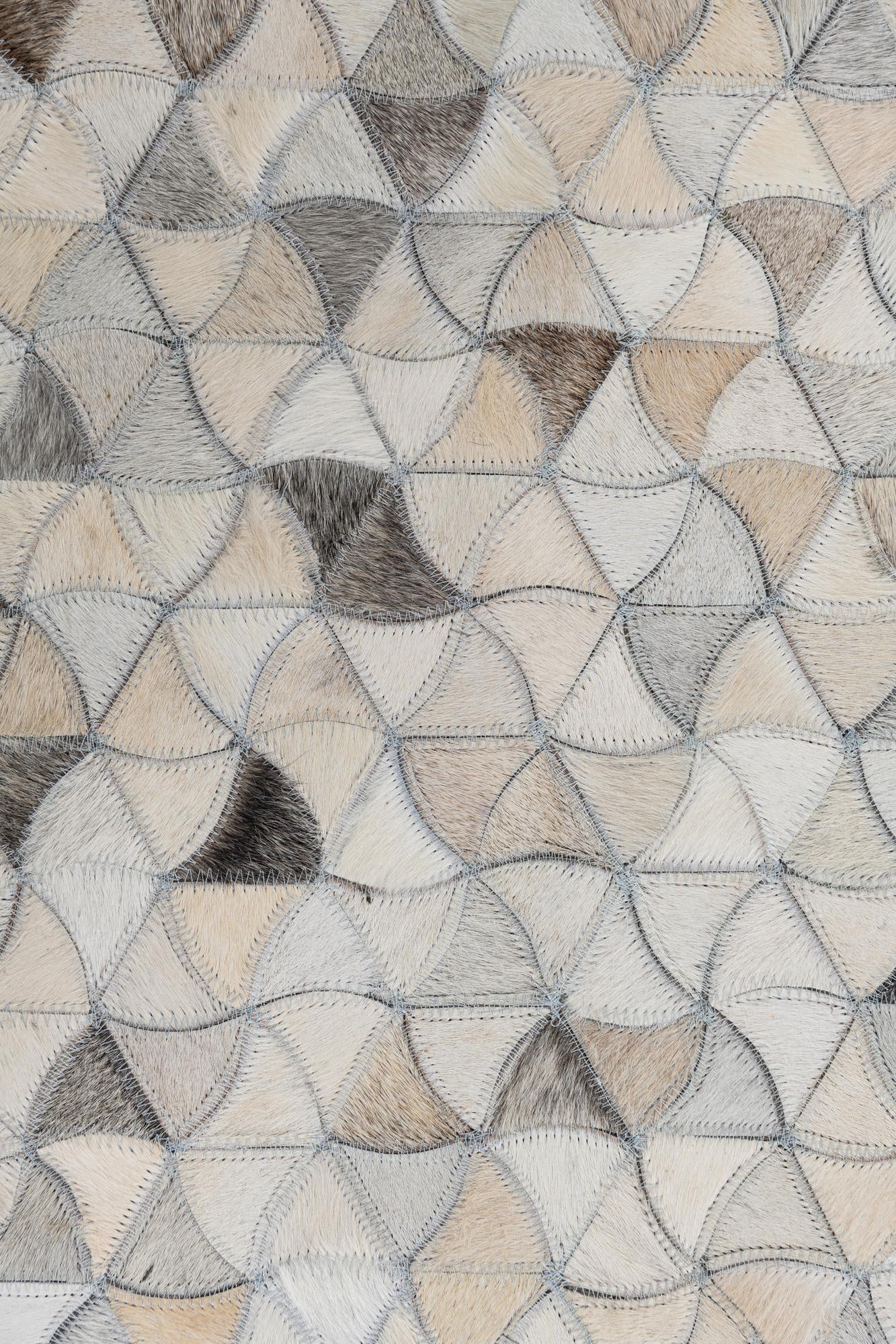 5' 2 x 8' Cowhide Leather Rug