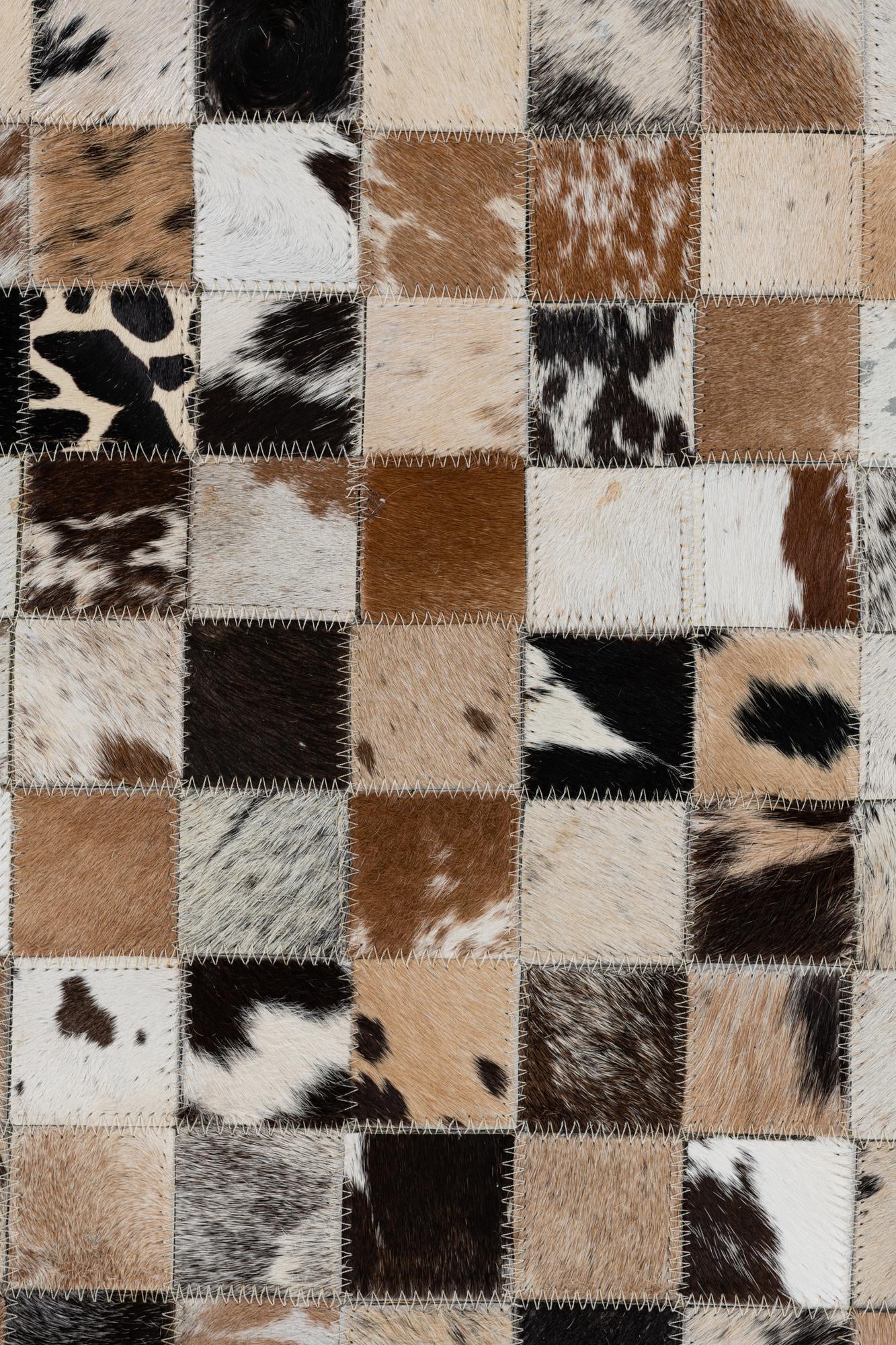 5' x 7' 10 Cowhide Leather Rug