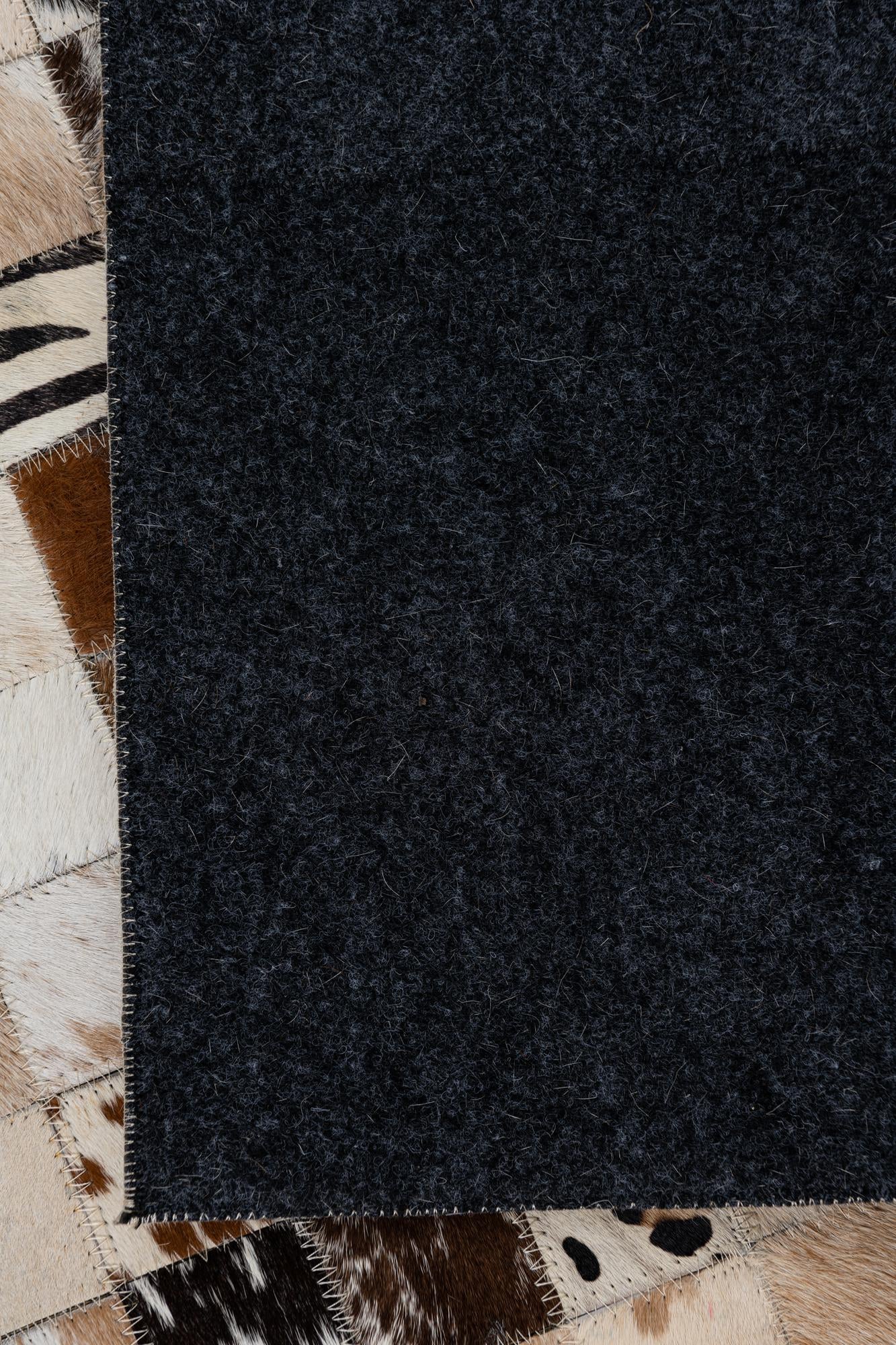 5' x 7' 10 Cowhide Leather Rug