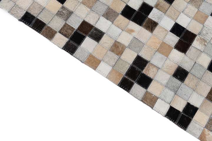 5' 1 x 8' Cowhide Leather Rug