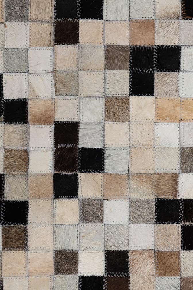 5' 1 x 8' Cowhide Leather Rug