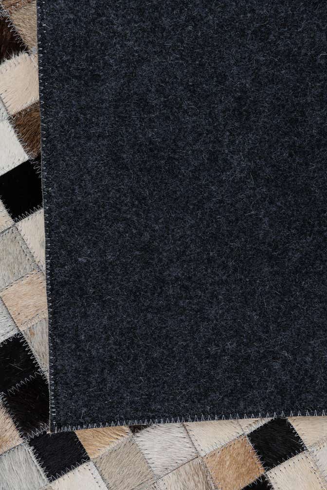 5' 1 x 8' Cowhide Leather Rug