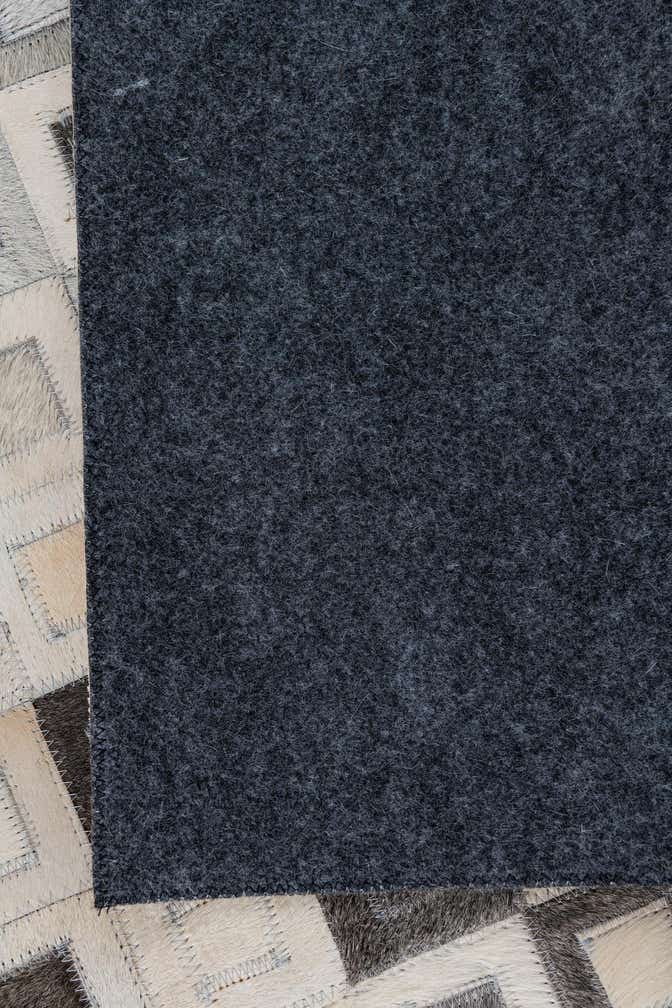 5' 2 x 8' Cowhide Leather Rug