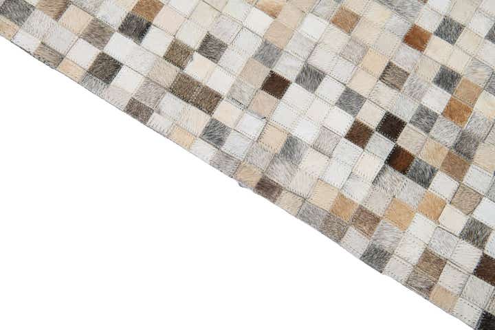 5' 2 x 7' 10 Cowhide Leather Rug