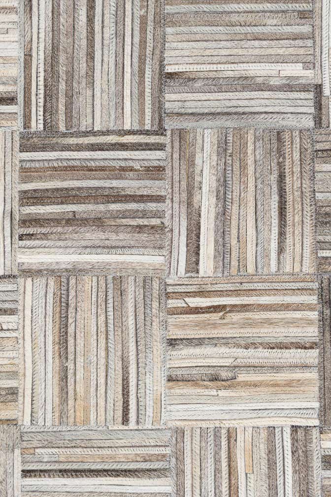 4' 10 x 7' 9 Cowhide Leather Rug