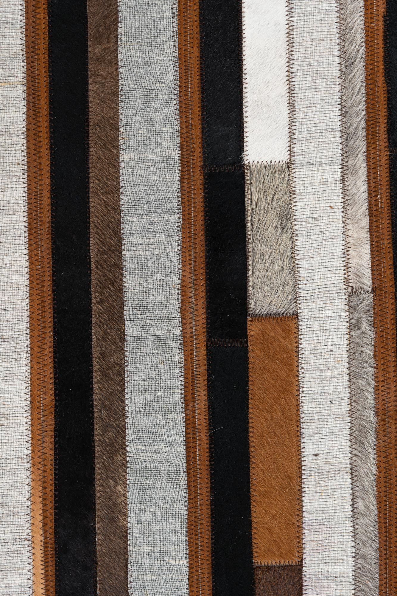 5' x 7' 10 Cowhide Leather Rug