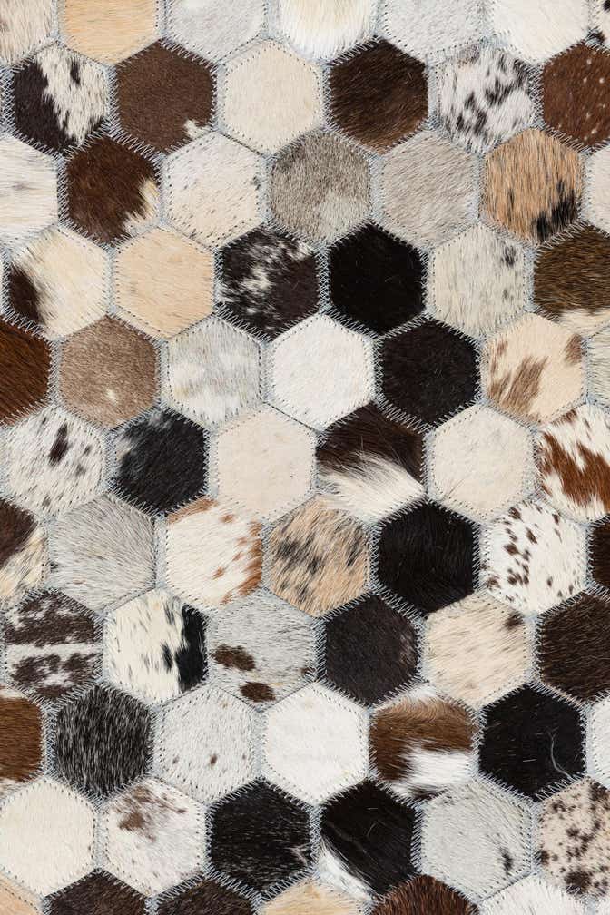 8' x 9' 10 Cowhide Leather Rug