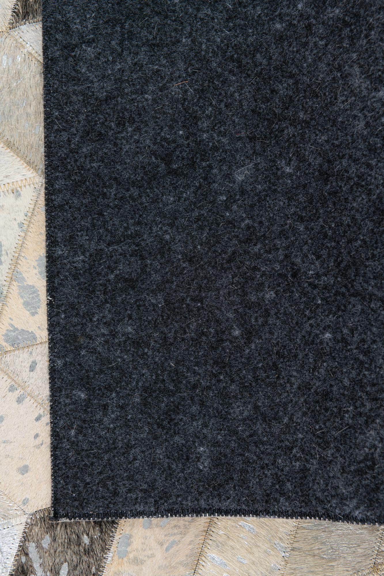 5' x 8' Cowhide Leather Rug