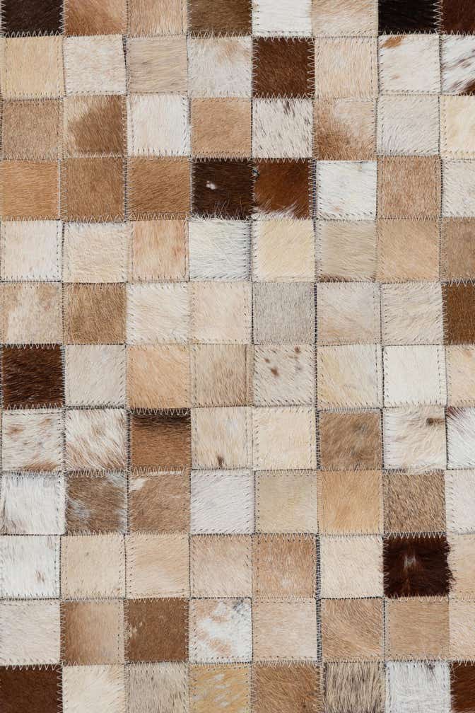 5' x 8' Cowhide Leather Rug