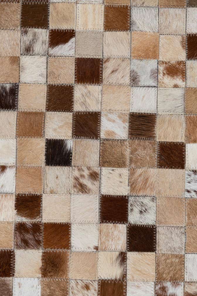 5' x 8' Cowhide Leather Rug