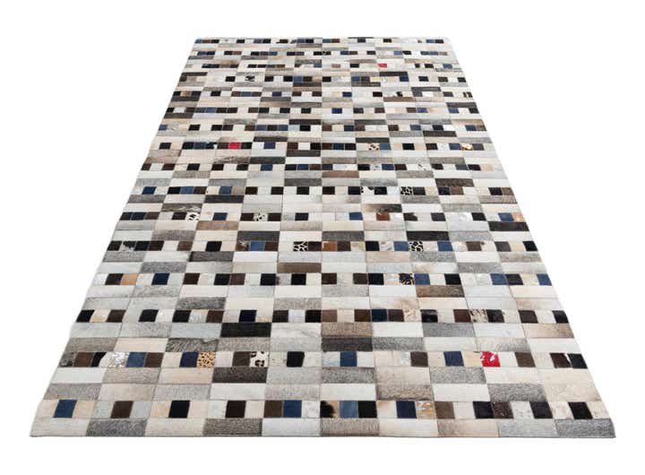 5' x 7' 10 Cowhide Leather Rug