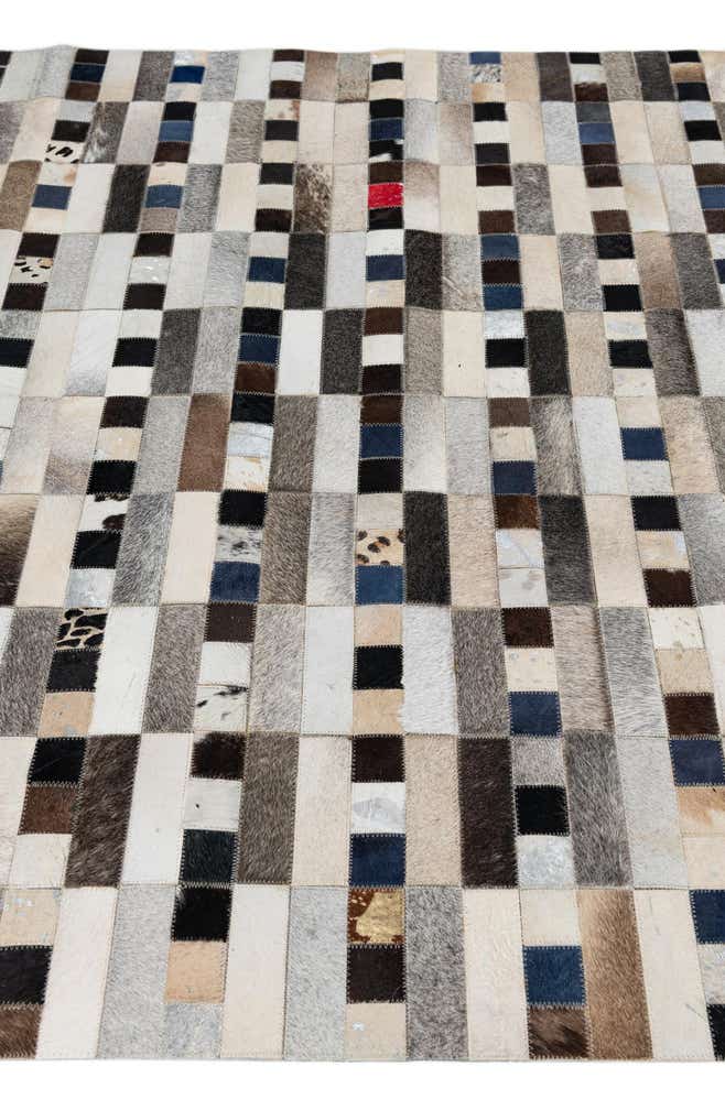 5' x 7' 10 Cowhide Leather Rug