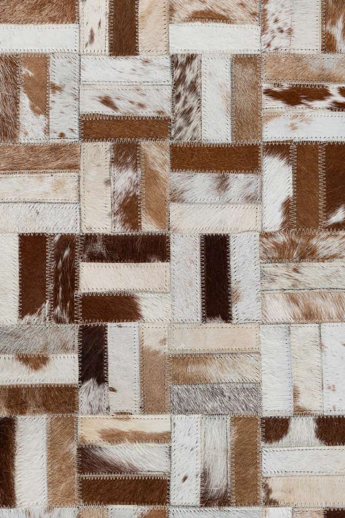 4' 10 x 7' 9 Cowhide Leather Rug