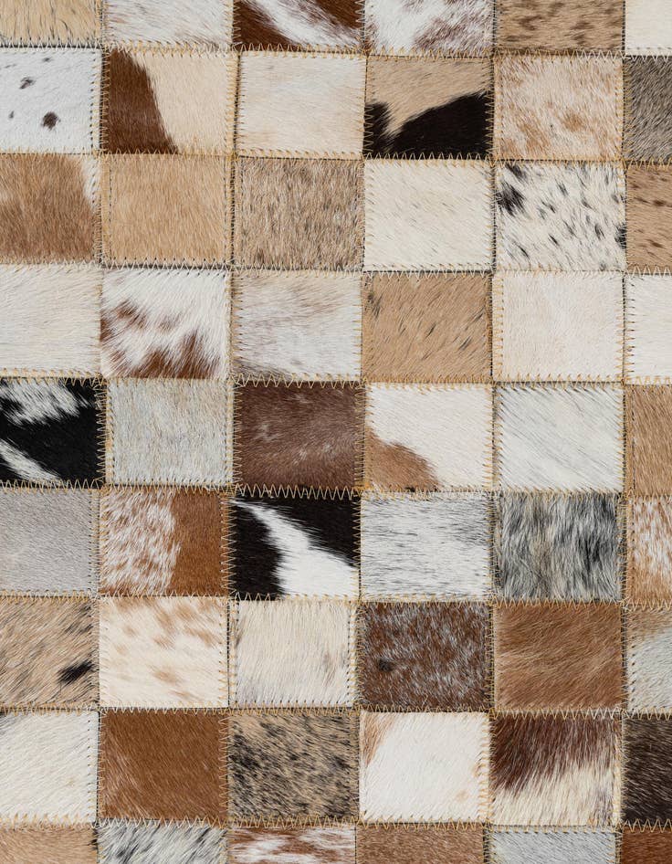 Detail image of 5' x 7' 10 Cowhide Leather Rug
