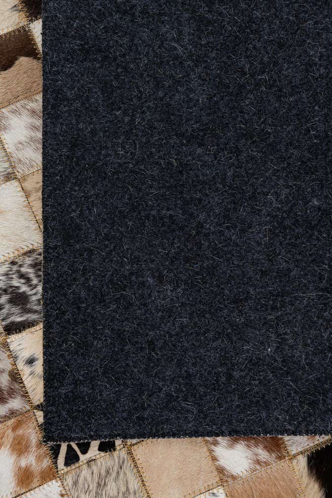 5' x 8' Cowhide Leather Rug