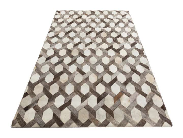 5' x 8' Cowhide Leather Rug