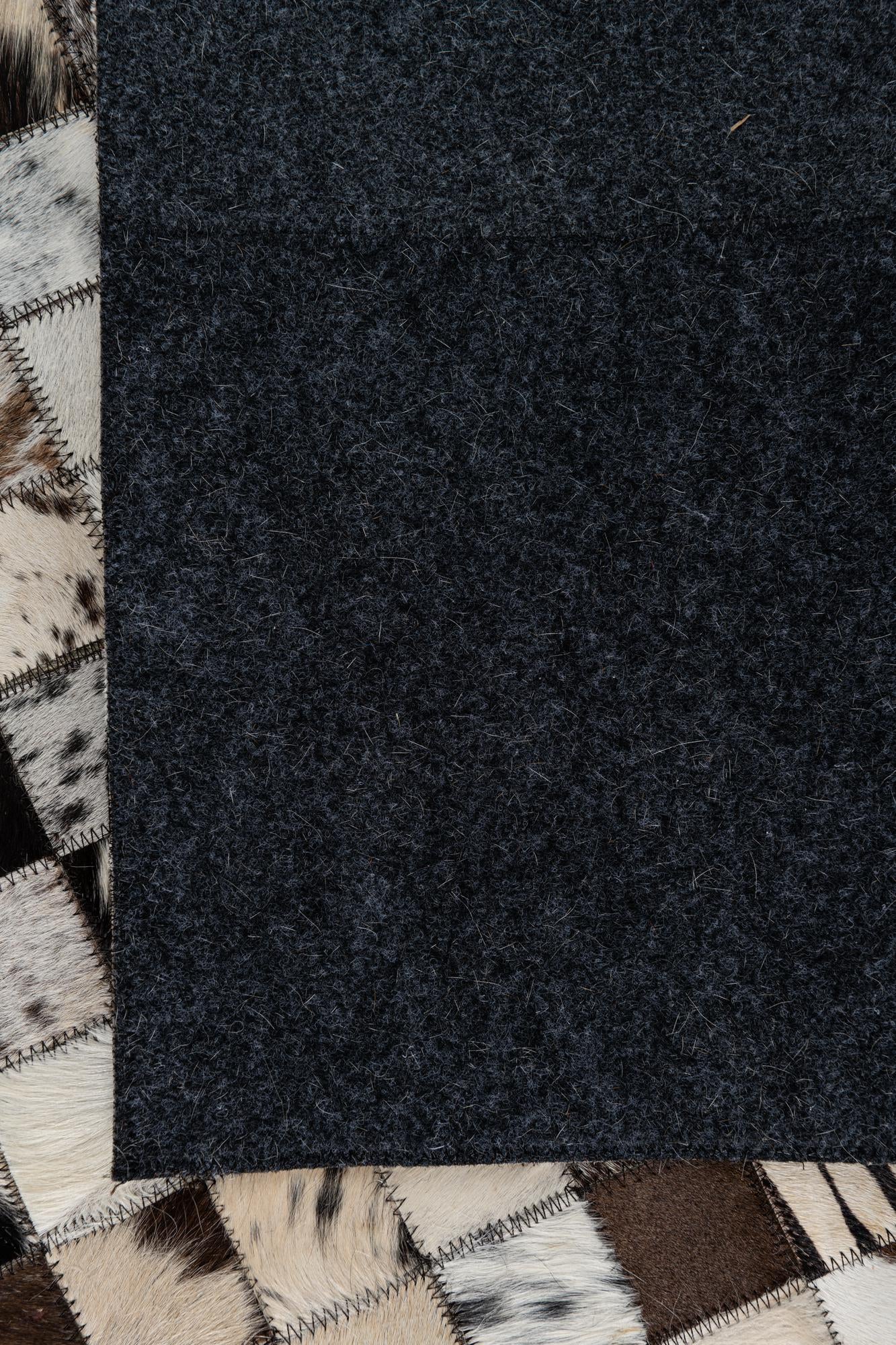 5' x 8' Cowhide Leather Rug