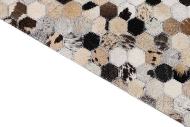 5' 1 x 8' Cowhide Leather Rug