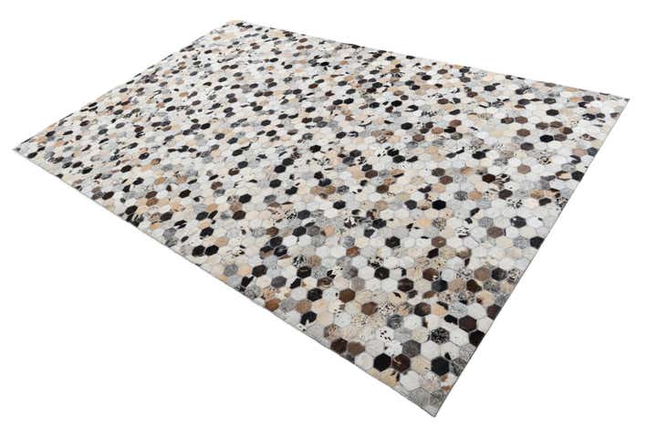 5' 2 x 8' Cowhide Leather Rug