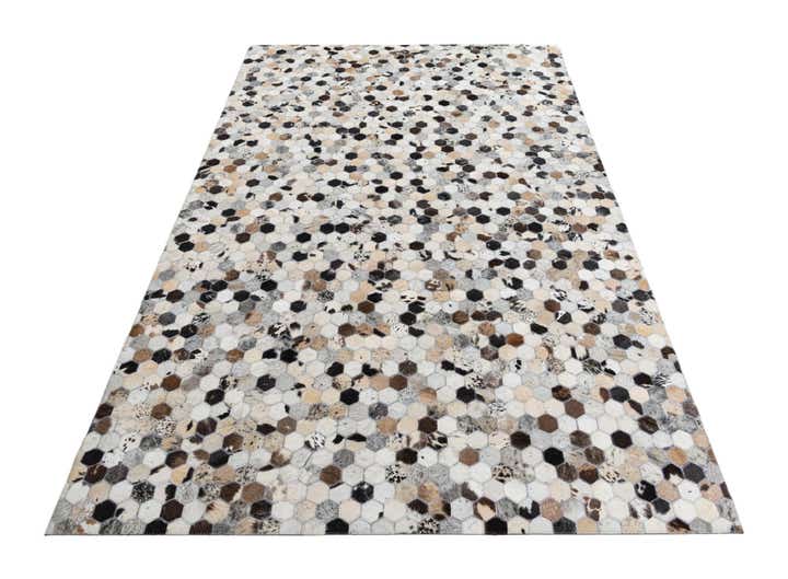 5' 2 x 8' Cowhide Leather Rug