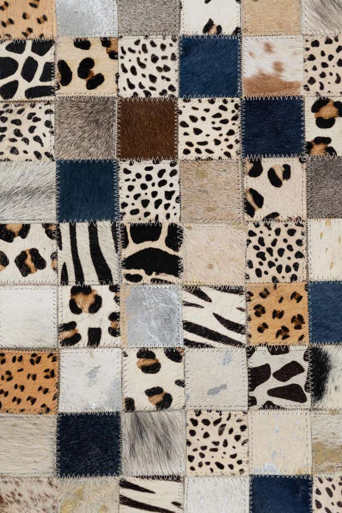 5' x 8' Cowhide Leather Rug