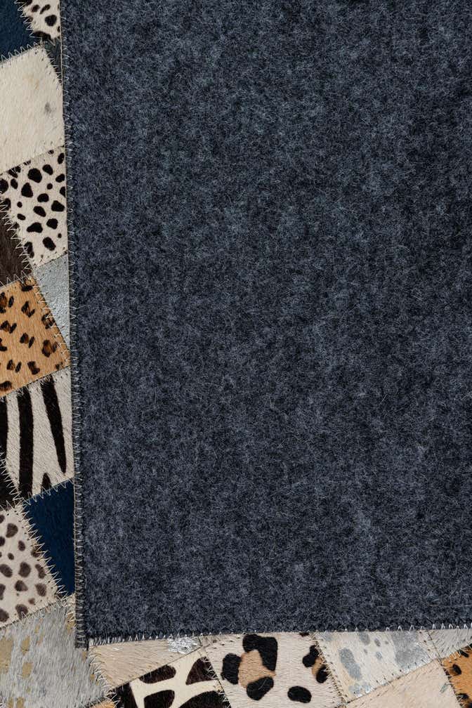 5' x 8' Cowhide Leather Rug