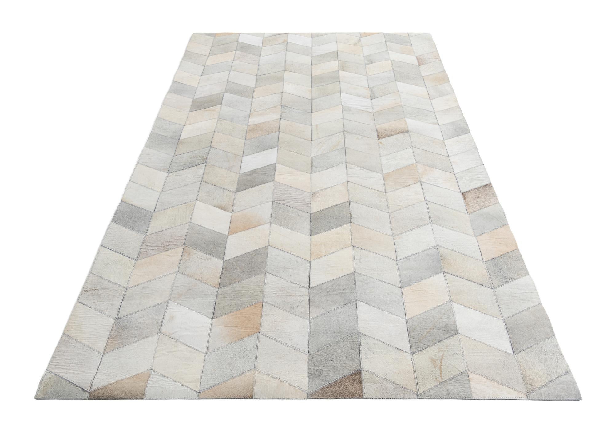 5' 2 x 8' Cowhide Leather Rug