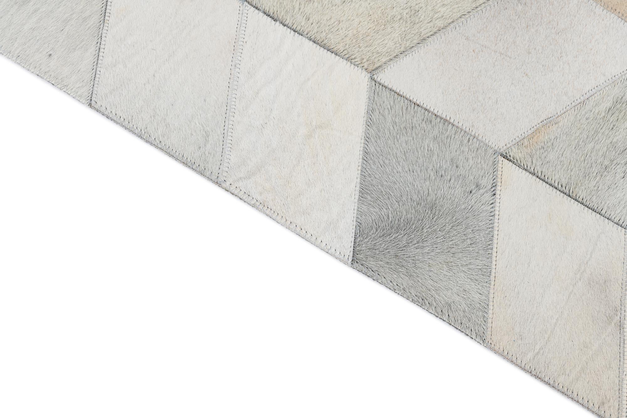 5' 2 x 8' Cowhide Leather Rug
