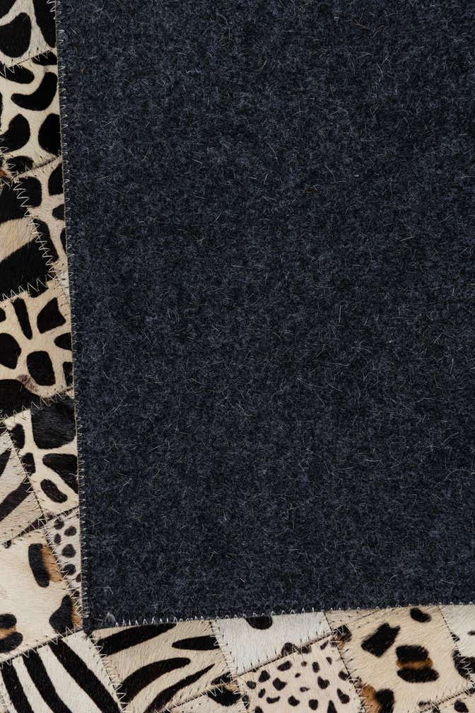 5' x 8' Cowhide Leather Rug