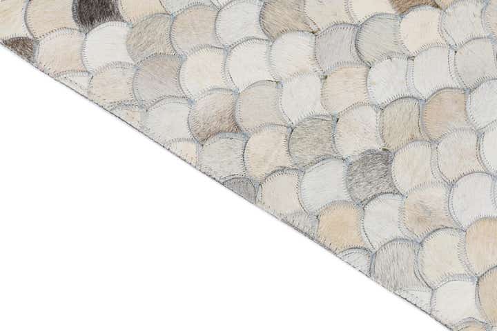 4' x 6' Cowhide Leather Rug