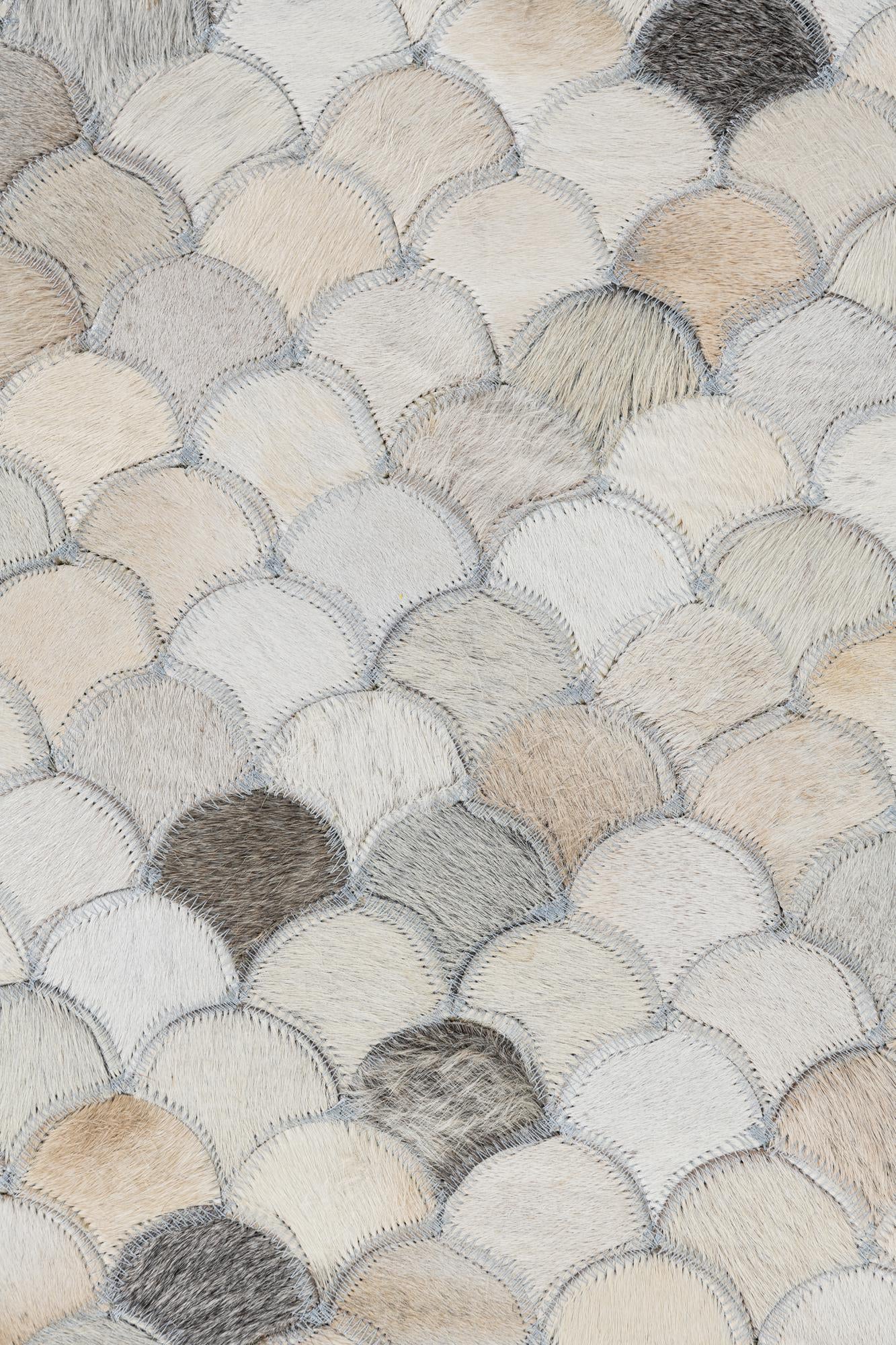 4' x 6' Cowhide Leather Rug