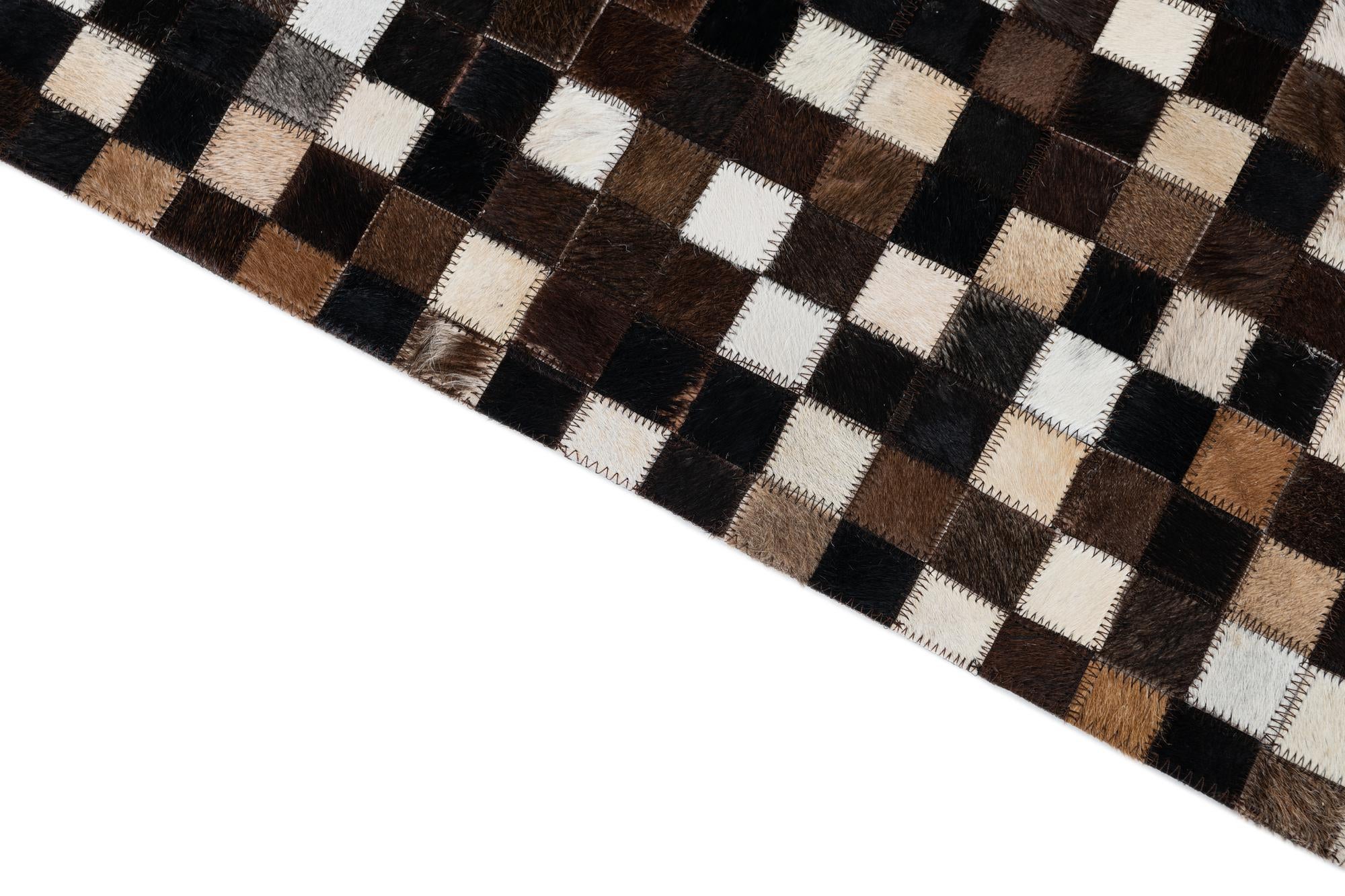 4' x 6' Cowhide Leather Rug