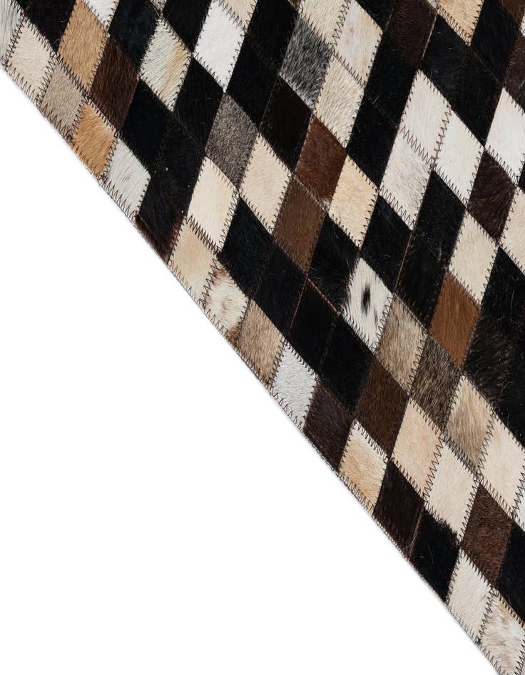 Detail image of 4' 1 x 6' 1 Cowhide Leather Rug