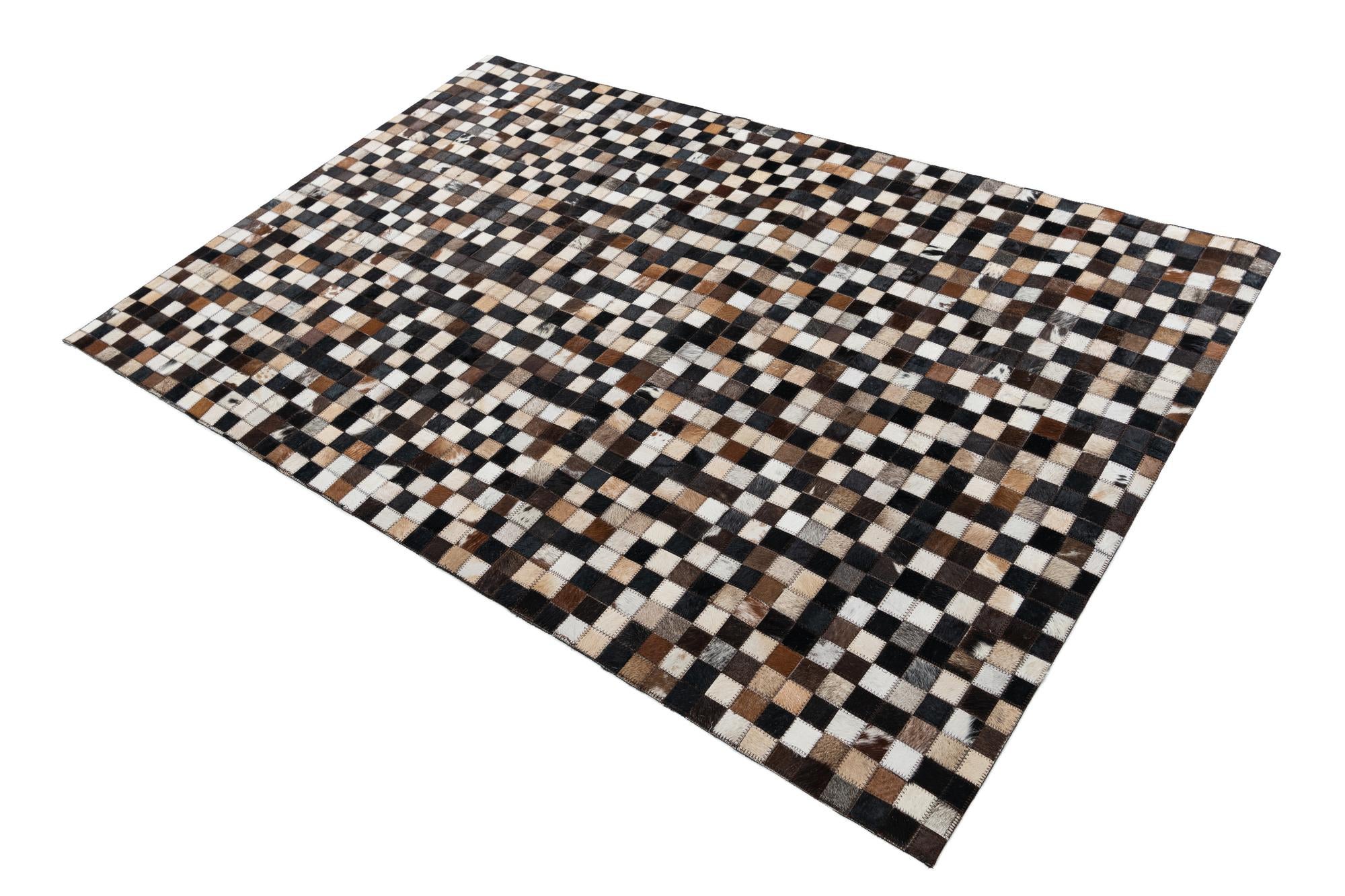 4' x 6' 2 Cowhide Leather Rug