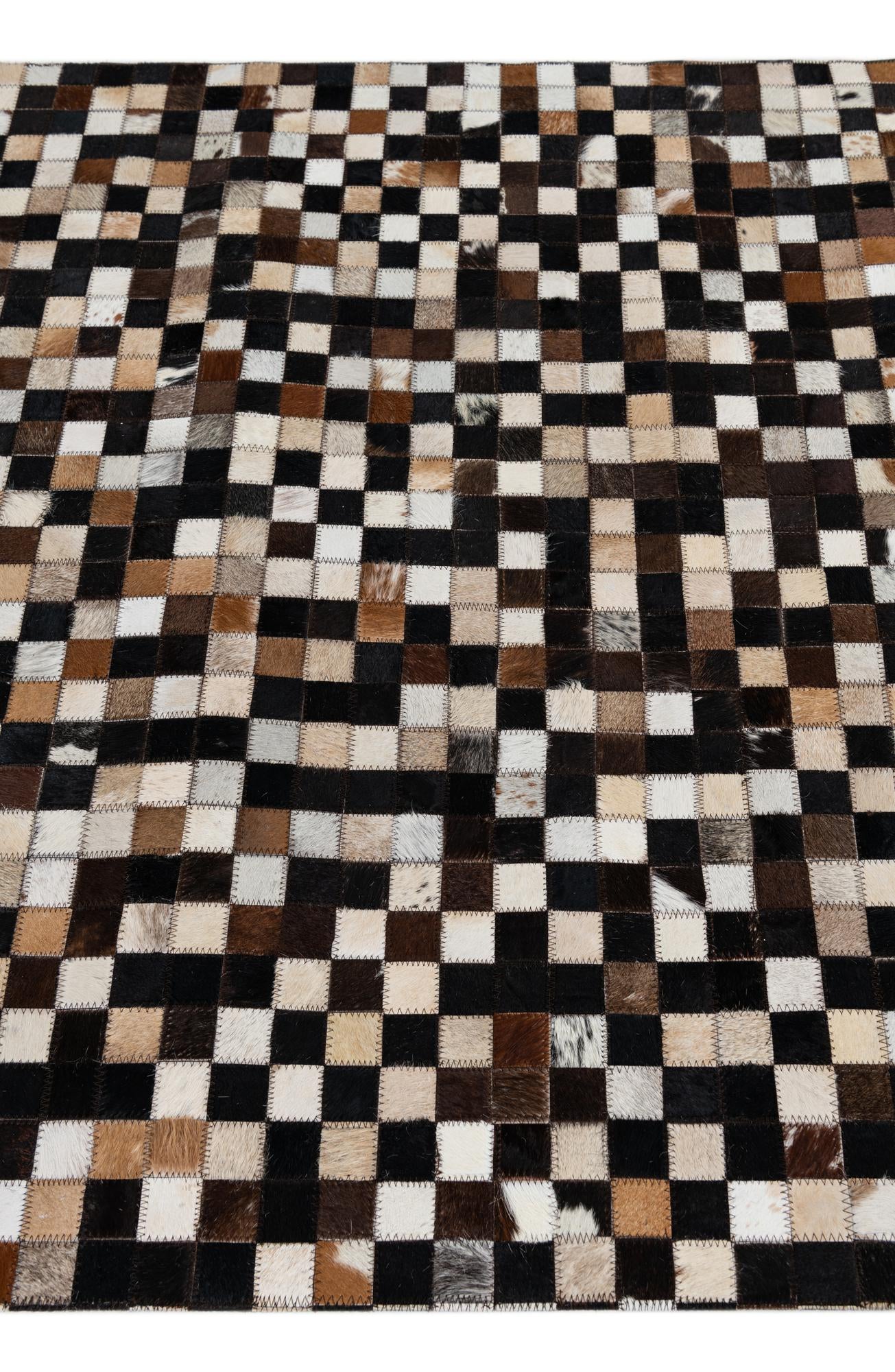 4' x 6' 2 Cowhide Leather Rug