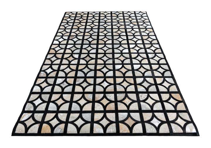 5' 2 x 8' Cowhide Leather Rug