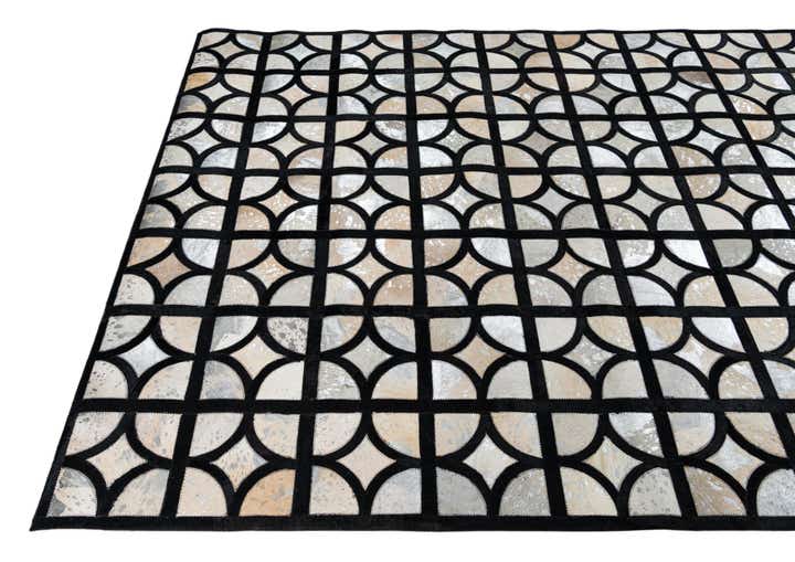 5' 2 x 8' Cowhide Leather Rug