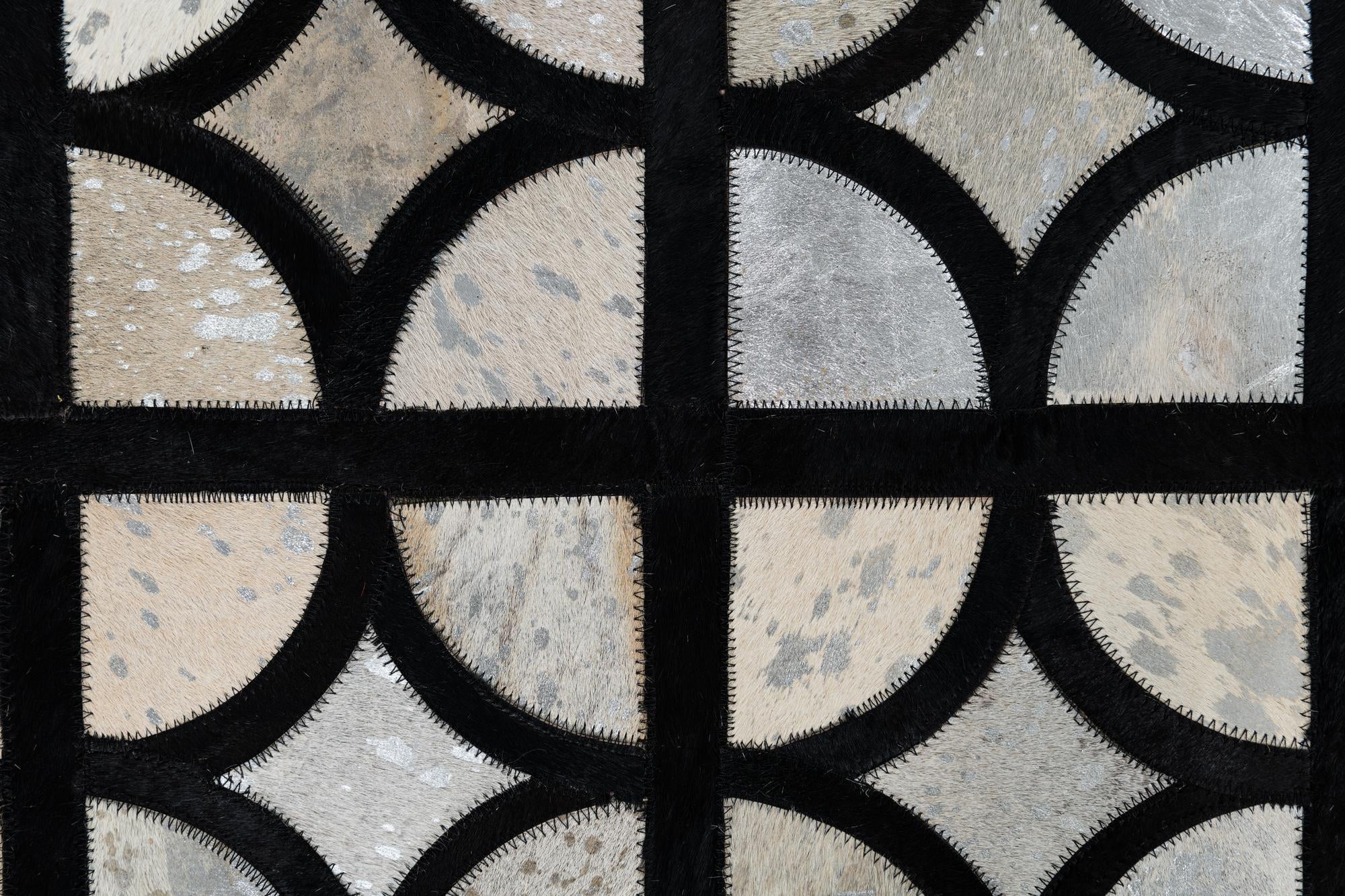 5' 2 x 8' Cowhide Leather Rug