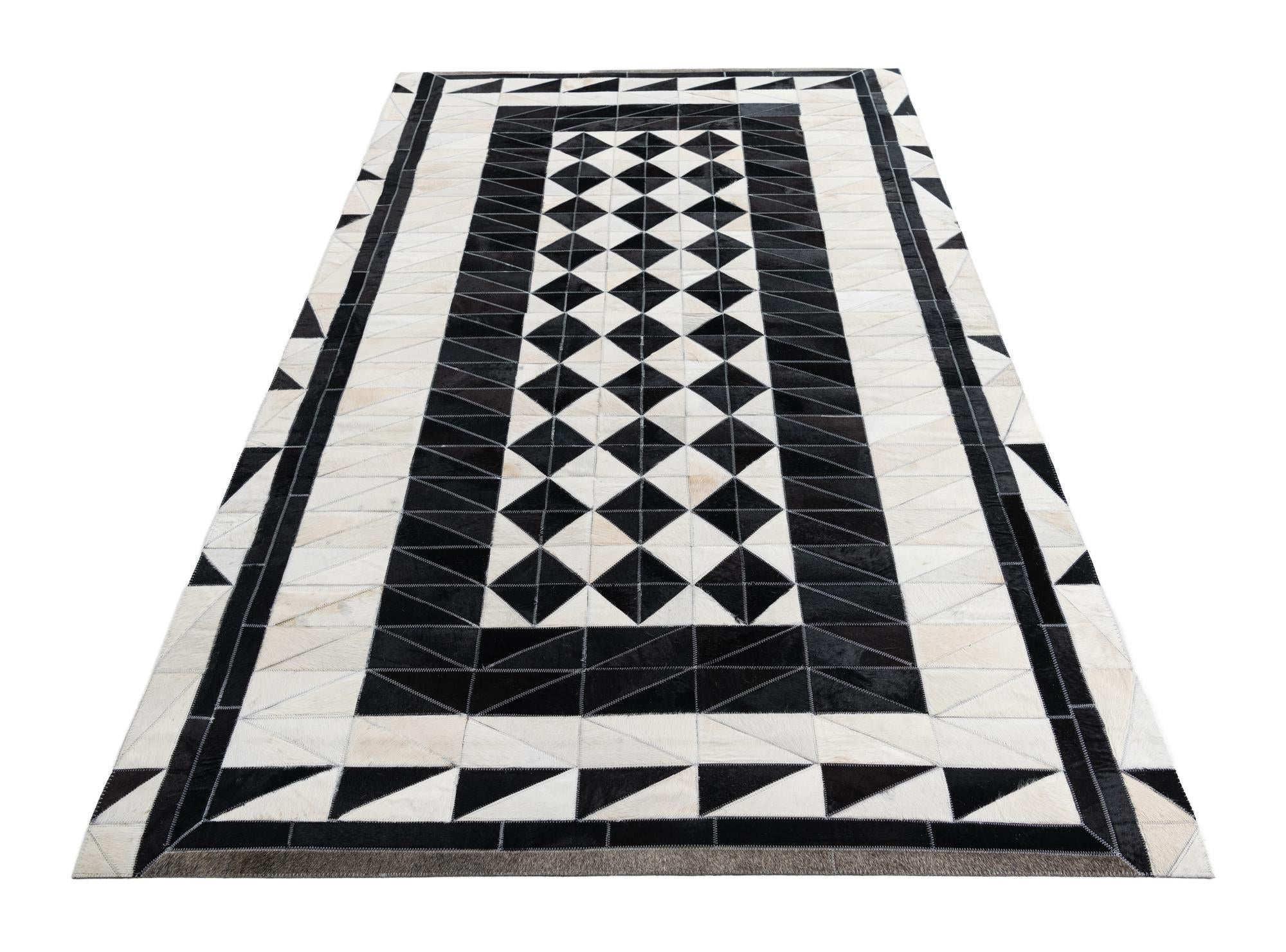 5' x 7' 10 Cowhide Leather Rug