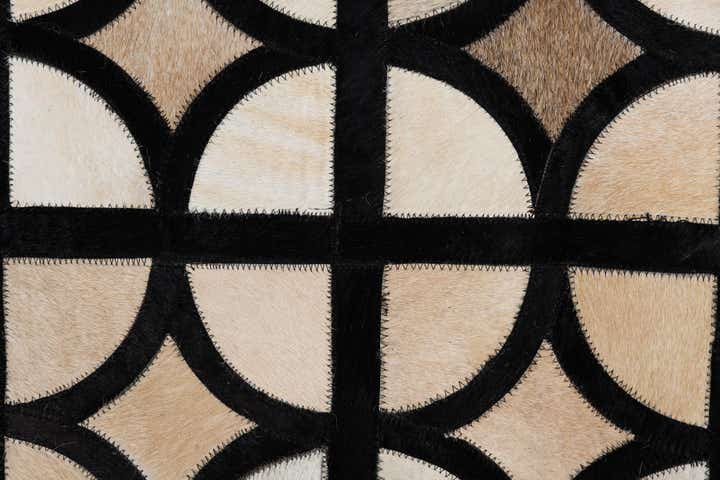 5' 2 x 8' Cowhide Leather Rug