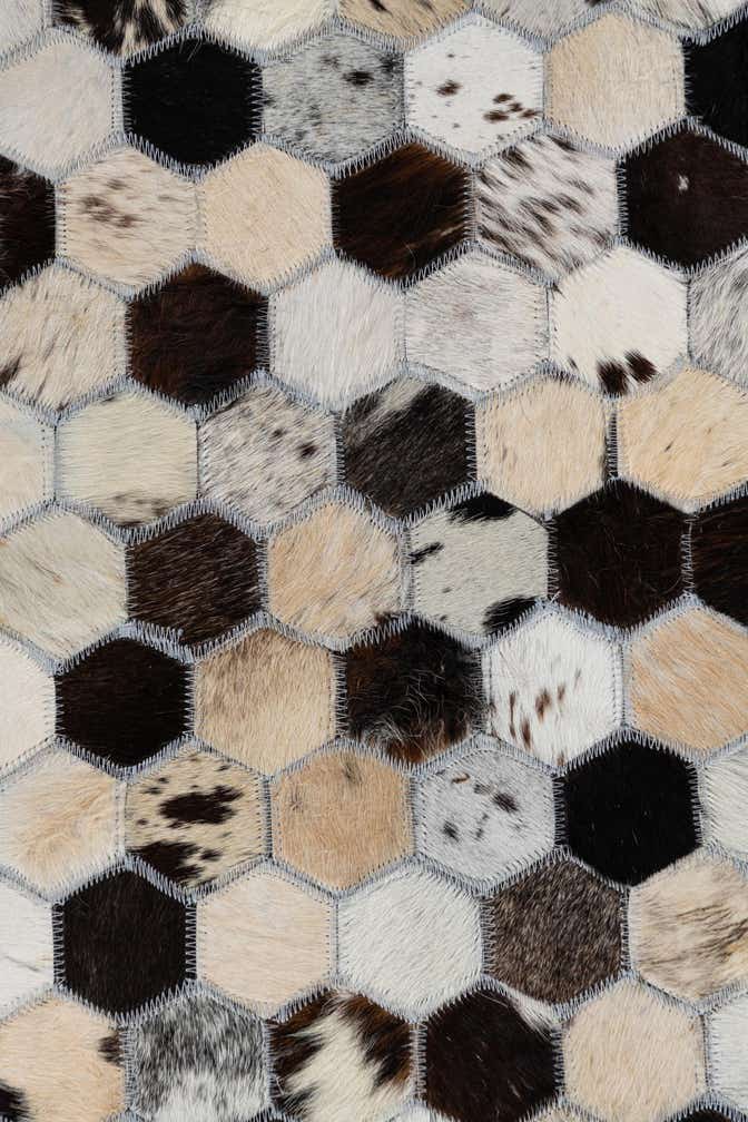 5' 1 x 8' Cowhide Leather Rug