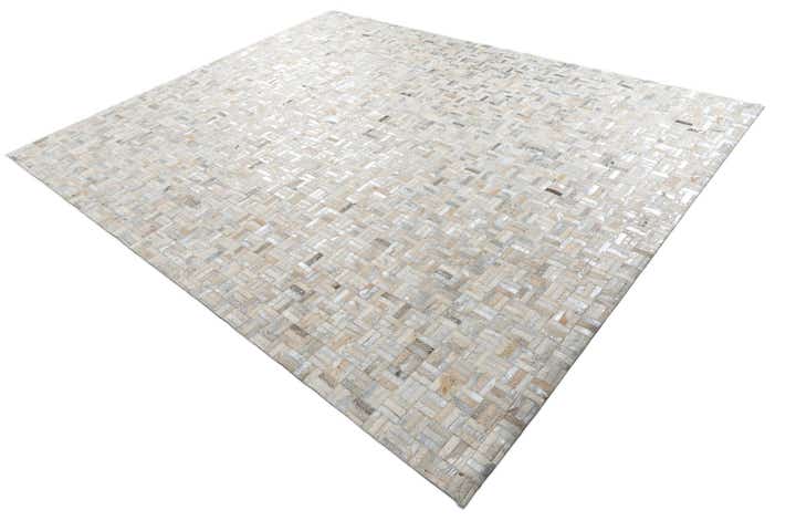 8' 1 x 10' Cowhide Leather Rug