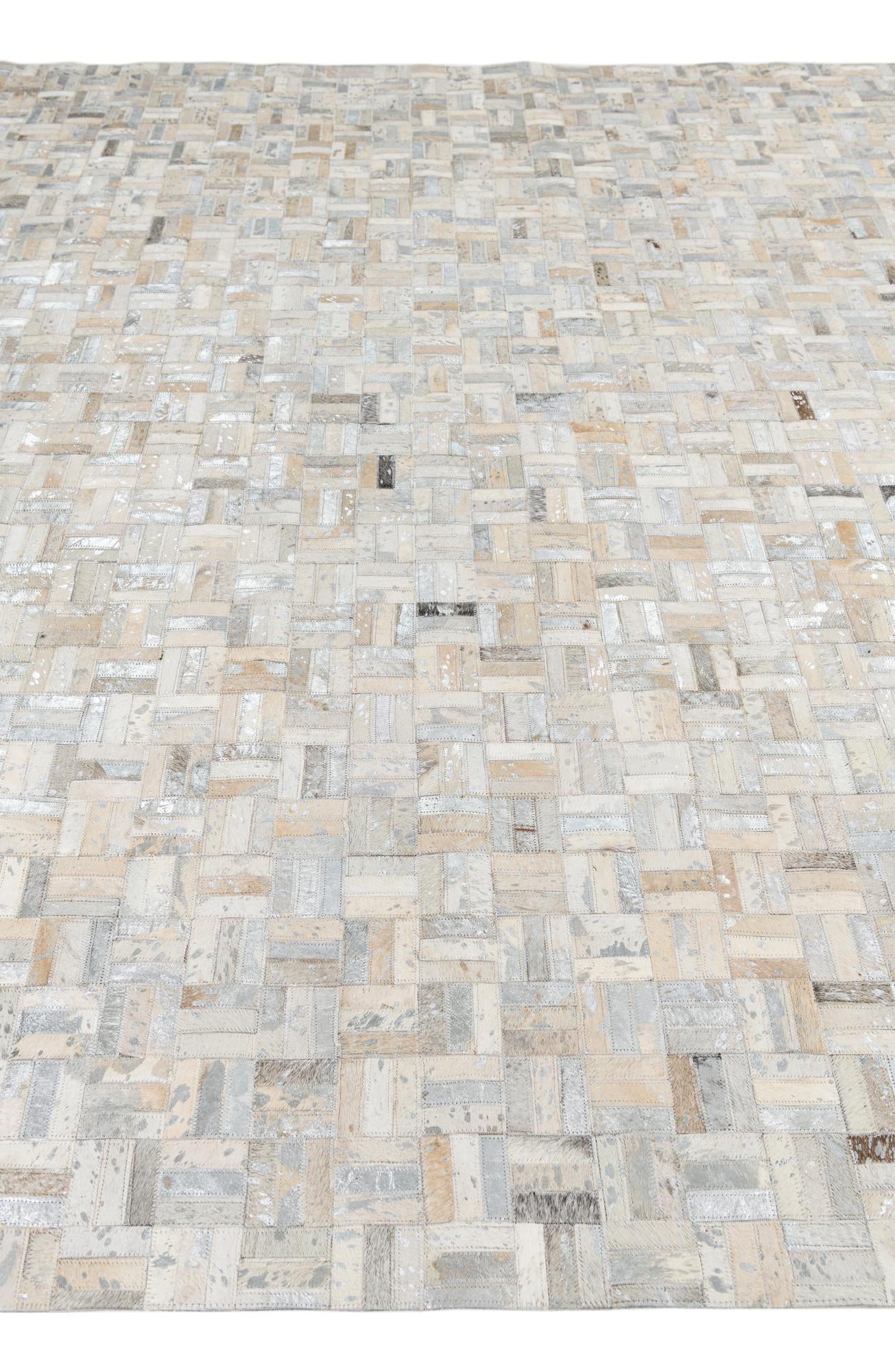 8' 1 x 10' Cowhide Leather Rug