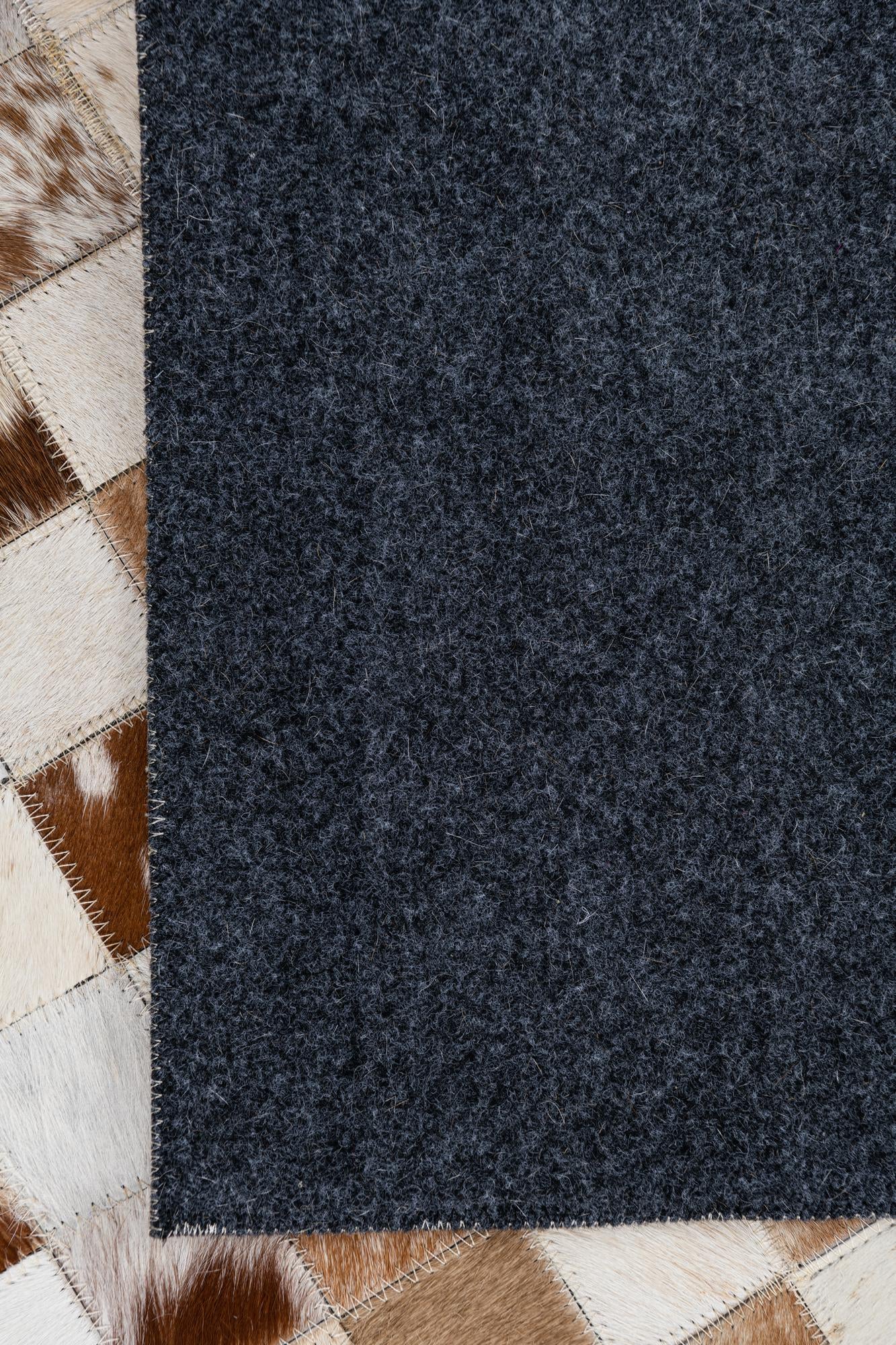 8' 1 x 10' Cowhide Leather Rug