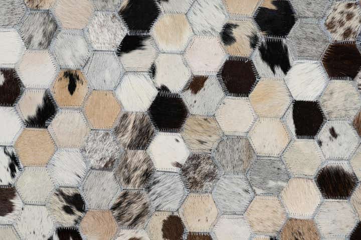 8' 1 x 10' Cowhide Leather Rug