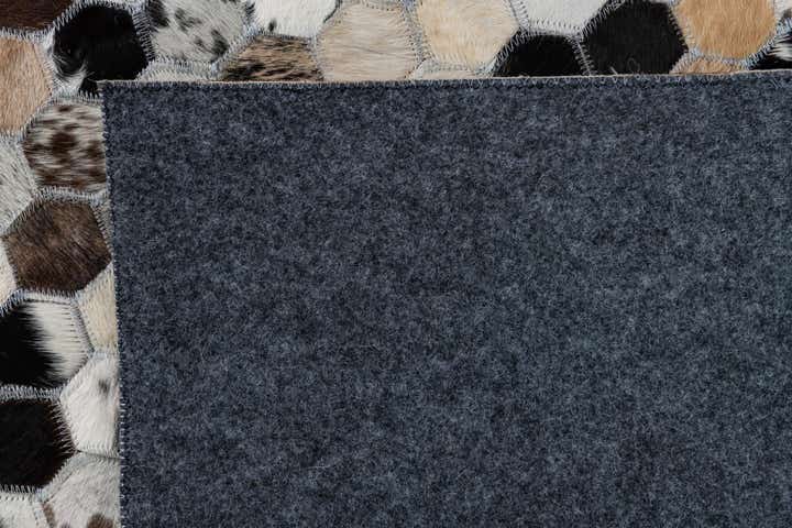 8' 1 x 10' Cowhide Leather Rug