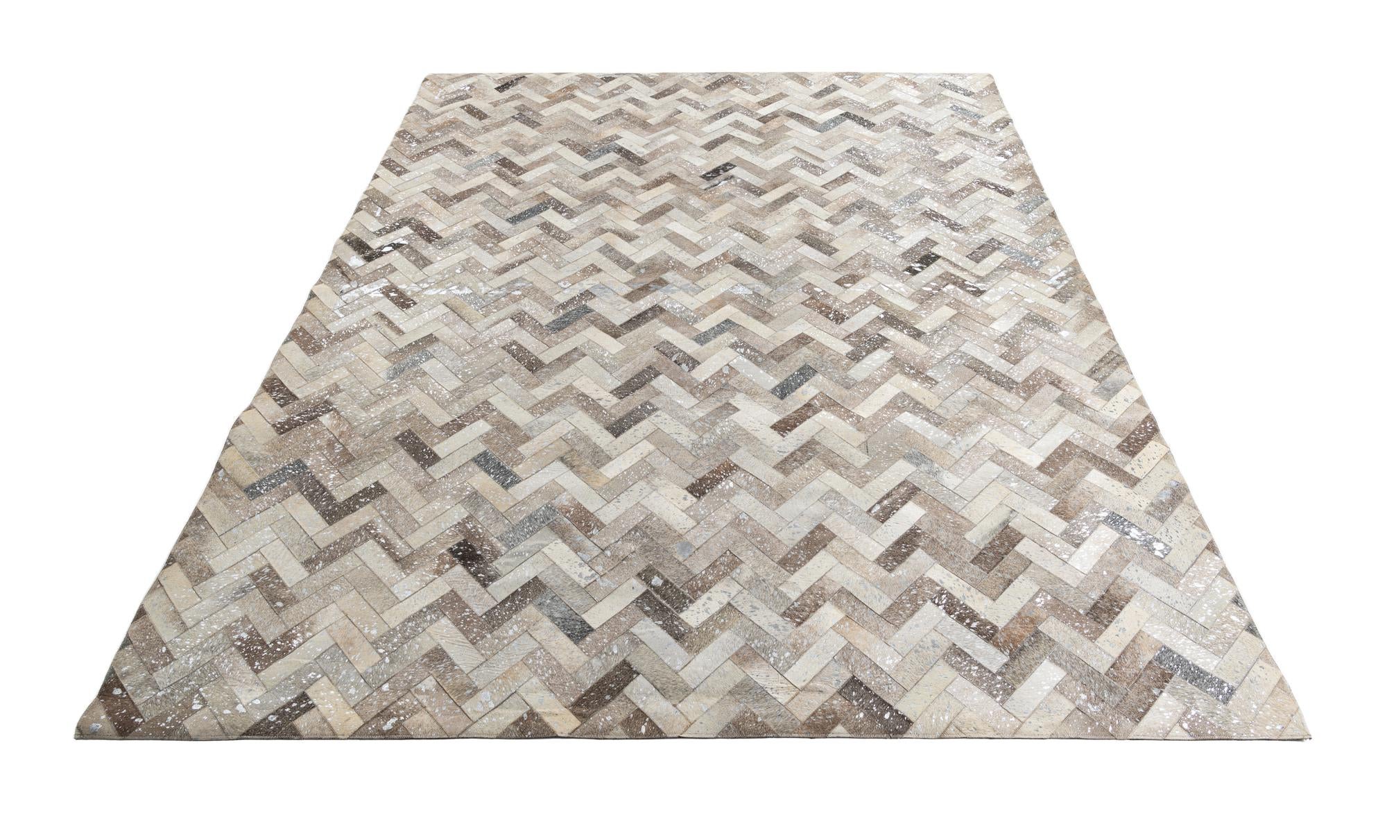 8' x 9' 10 Cowhide Leather Rug