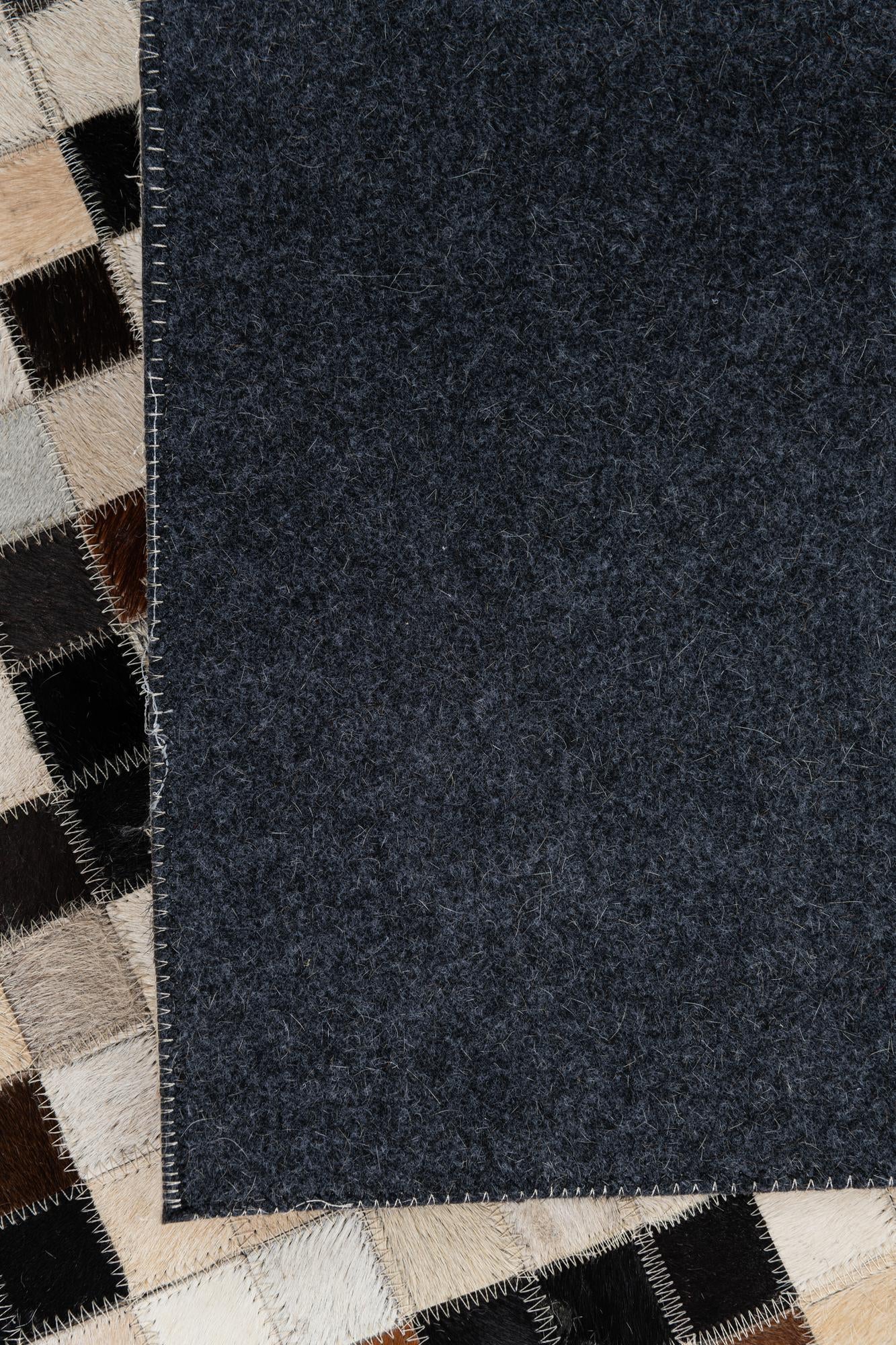 8' x 9' 10 Cowhide Leather Rug